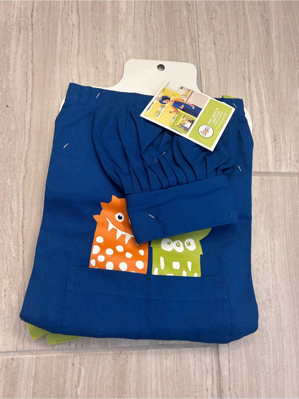 Circo Kids apron & chefs hat NEW